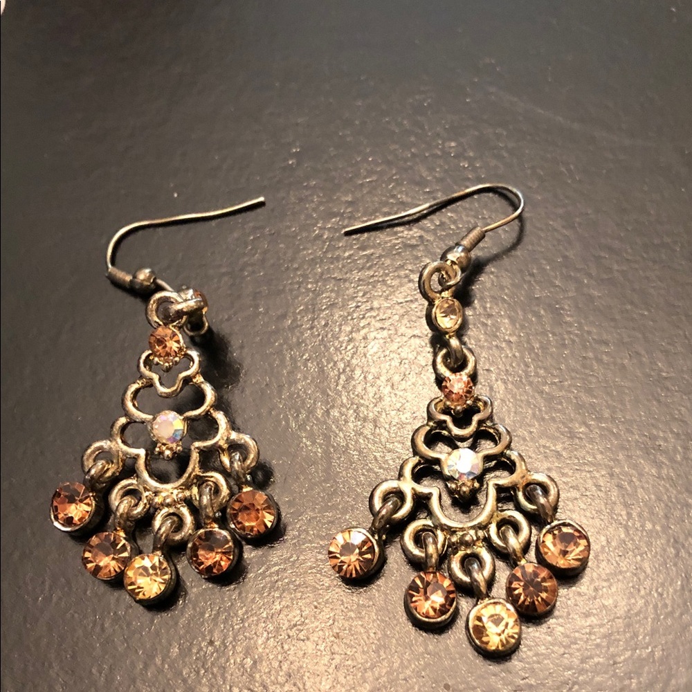 Vintage-Style Gold Drop Earrings with Champagne Crystals